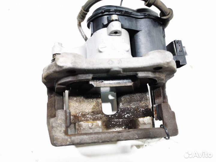 Суппорт тормозной задний левый Land Rover 2 рест