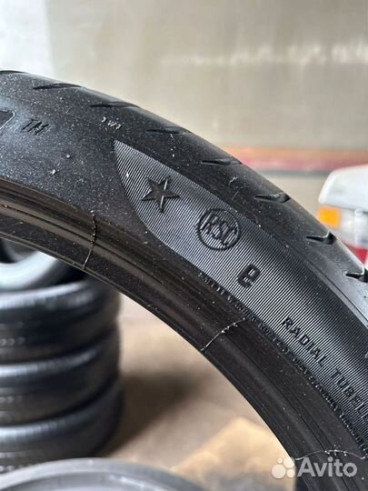 Pirelli P Zero 225/40 R19 89W