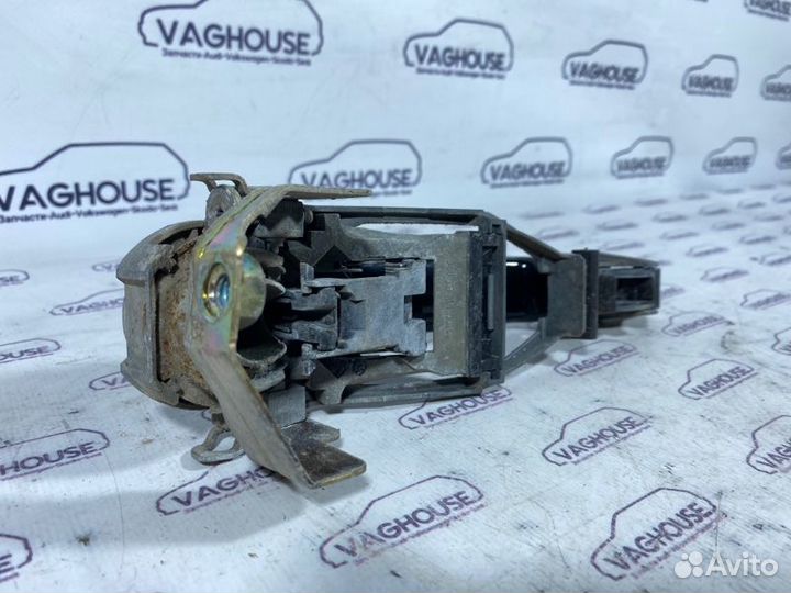 Ручка двери внешняя передняя правая Volkswagen