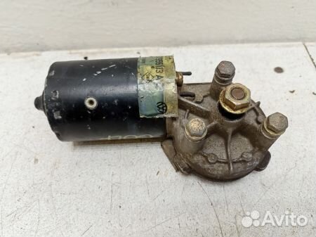 Моторчик стеклоочистителя передний