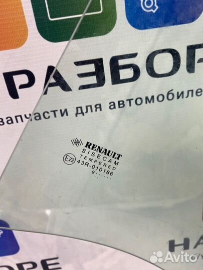 Стекло двери заднее левое Renault Sandero Stepway