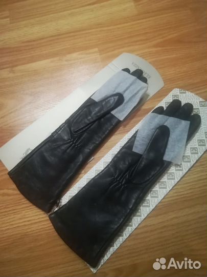 Перчатки Гретта 6.5 шикарные