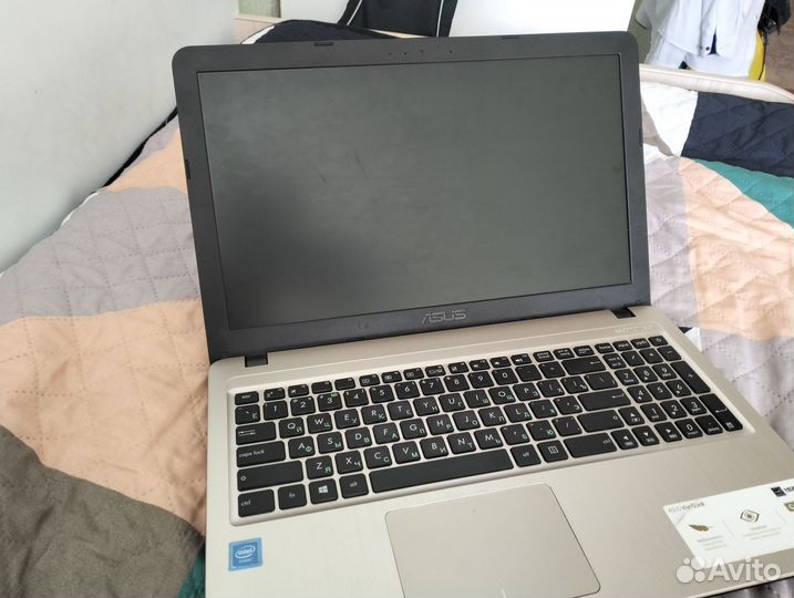 Ноутбук Asus x540n