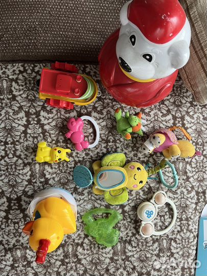 Неваляшка подвески погрумушки развивающие игрушки