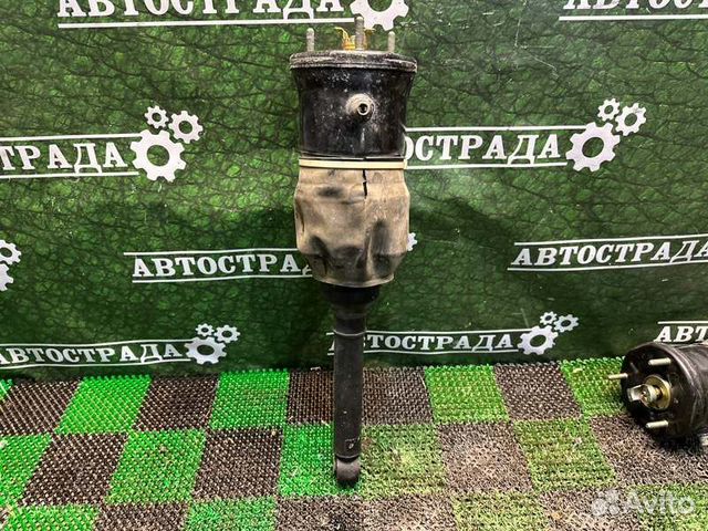 Амортизатор передний Lexus Ls430 2000-2006