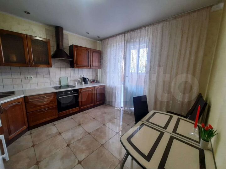 1-к. квартира, 42 м², 14/16 эт.