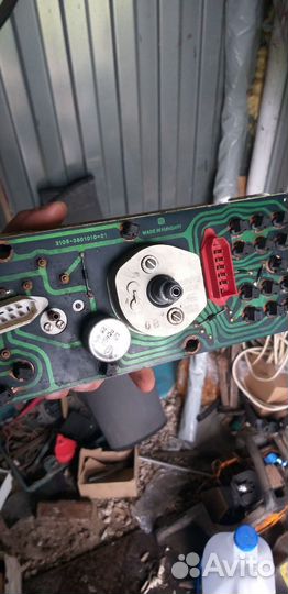 Щиток приборов низкой торпеды