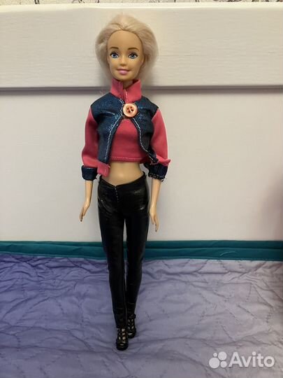 Одежда и мебель для Барби