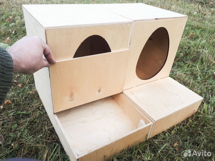 Гнездо для кур с яйцесборником