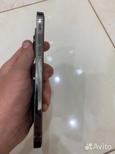 iPhone Xr, 128 ГБ