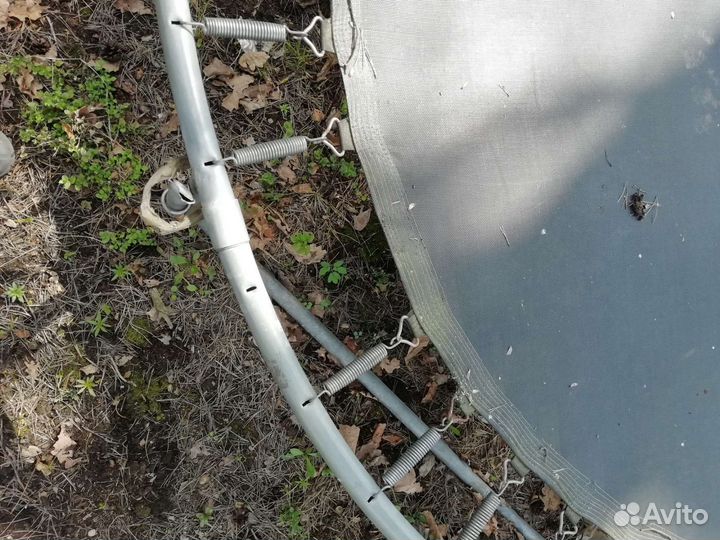 Батут бу 2.4м, крепкий, надежный