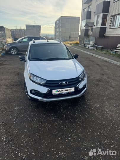 ВАЗ Granta Cross 1.6 МТ, 2023, 61 602 км