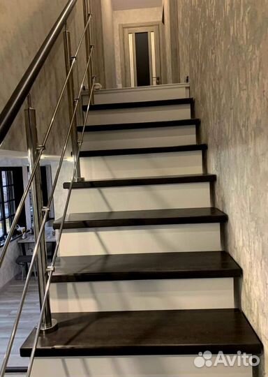 Лестница с забежными ступенями