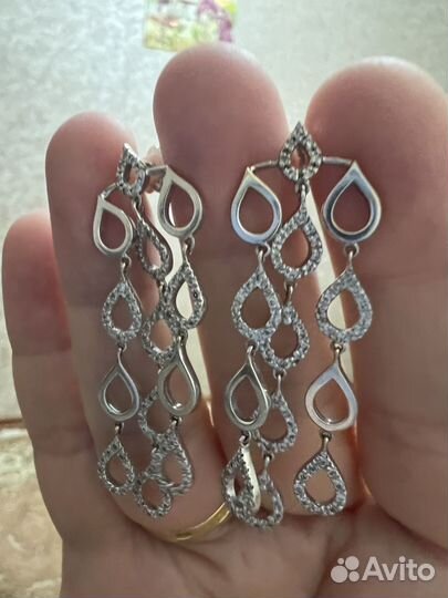 Серьги и кольцо с бриллиантами 750 проба