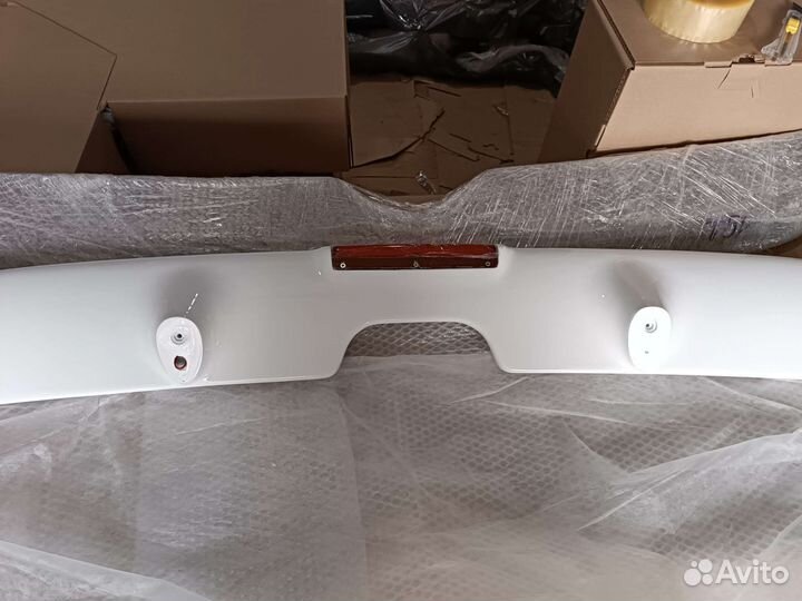 Спойлер ваз 2114 белый (белое облако) 240