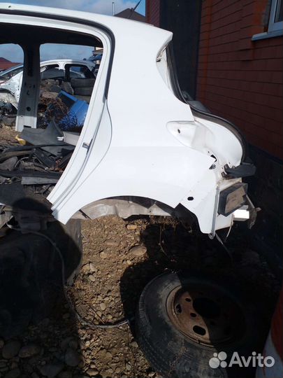 Задняя часть кузова Пежо 308