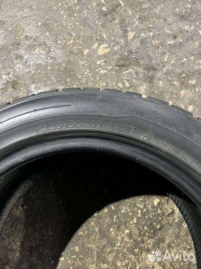 Kumho I'Zen XW KW17 225/50 R17