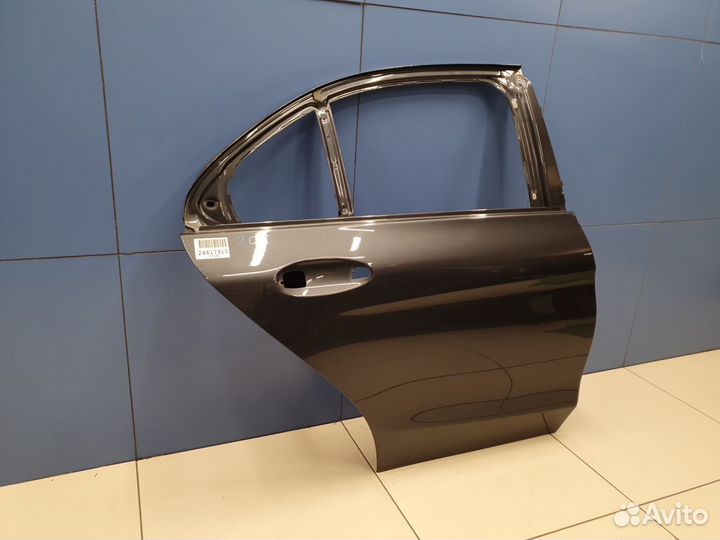 Дверь правая задняя Mercedes C-klasse W205 2014