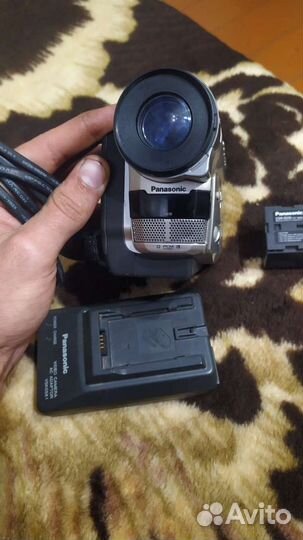 Видеокамера Panasonic NV-DS25