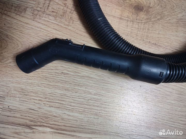 Шланги и удленнители к пылесосам