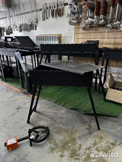 Мангал с откидными ножками