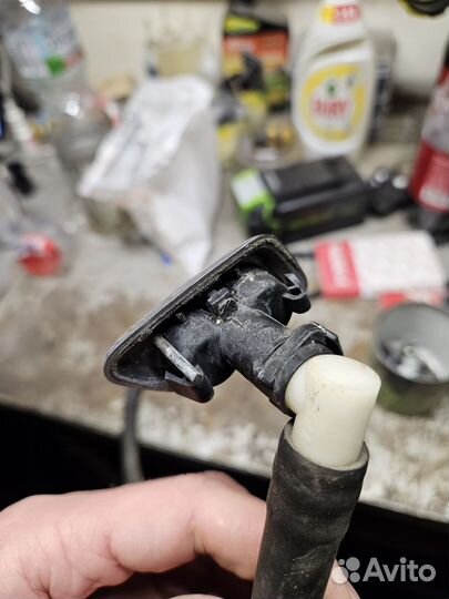 Омыватель правой фары