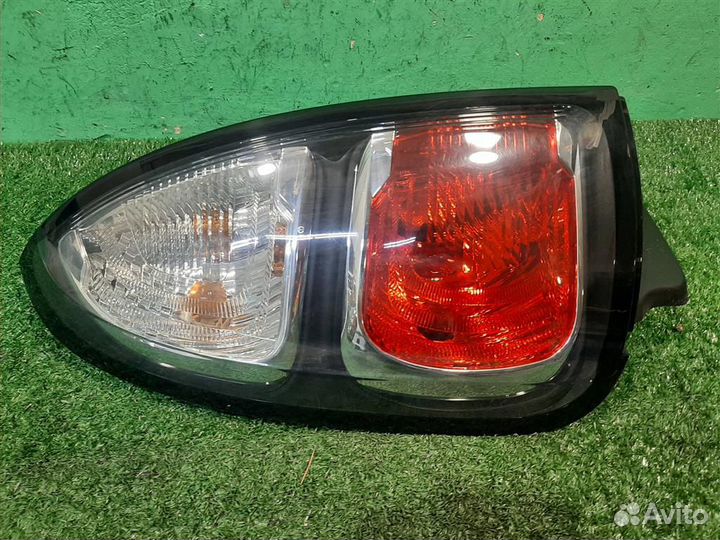 Фонарь задний левый Citroen C3 Picasso 2009