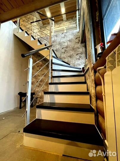 Лестница на монокосоуре