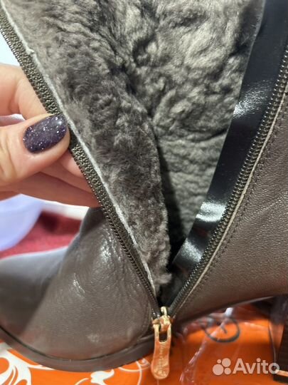 Зимние женские сапоги 38