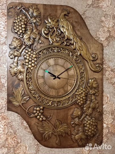 Часы настенные 