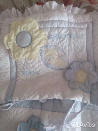 Бортики в кроватку