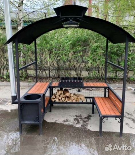 Беседка с мангалом