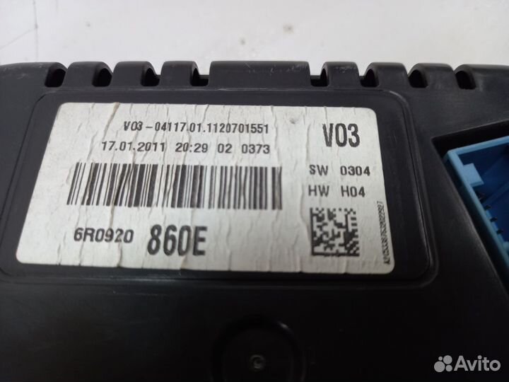 VW Polo (MK5) V Панель приборов