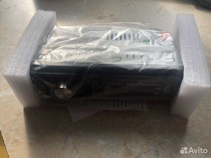 Автомагнитола Pioneer с bluetooth