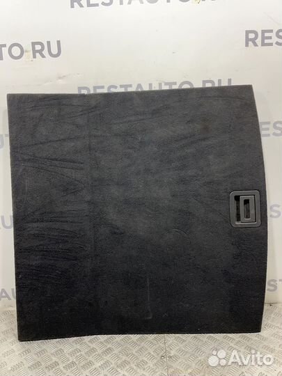 Пол багажника Volkswagen Touareg