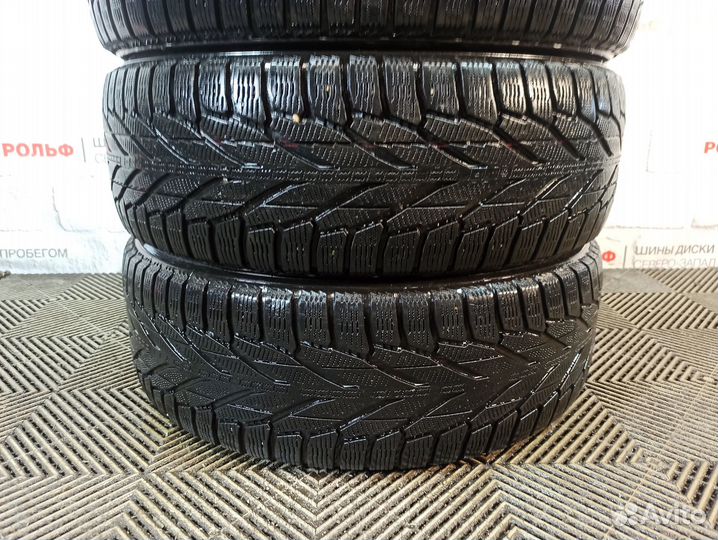 Nokian Tyres Hakkapeliitta R2 SUV 235/65 R18 110R