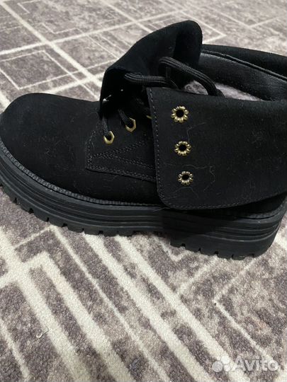 Ботинки женские зимние 37