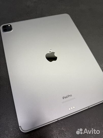 Комплект apple iPad pro 12.9-inch + Magic Keyboard