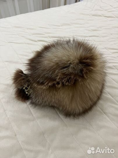 Шапка зимняя меховая лиса чернобурка женская