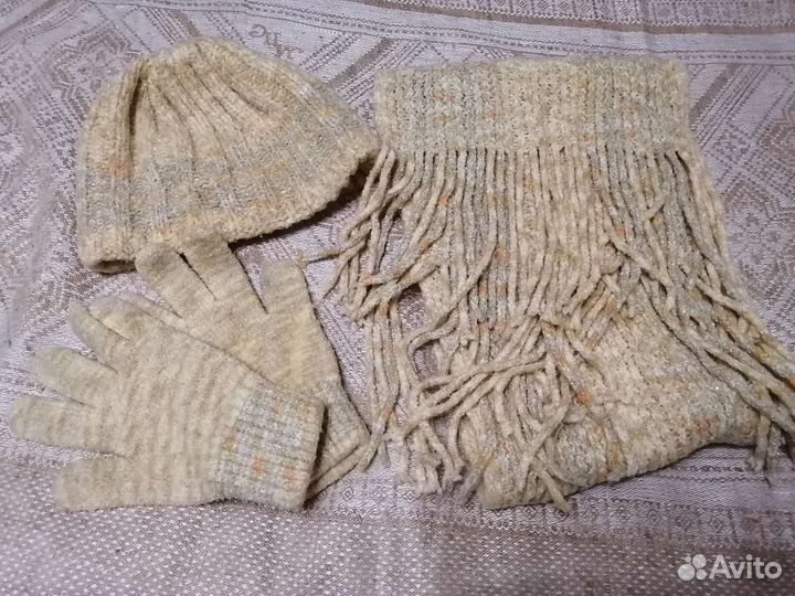 Комплект шапка и шарф для девочки