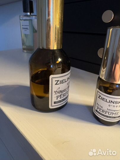 Zielinski rozen Ginger, Patchouli. Lemongrass