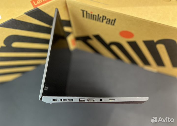 Thinkpad P43S i7-8650U P520 16GB 512GB