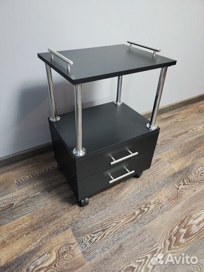 Тележка парикмахерская