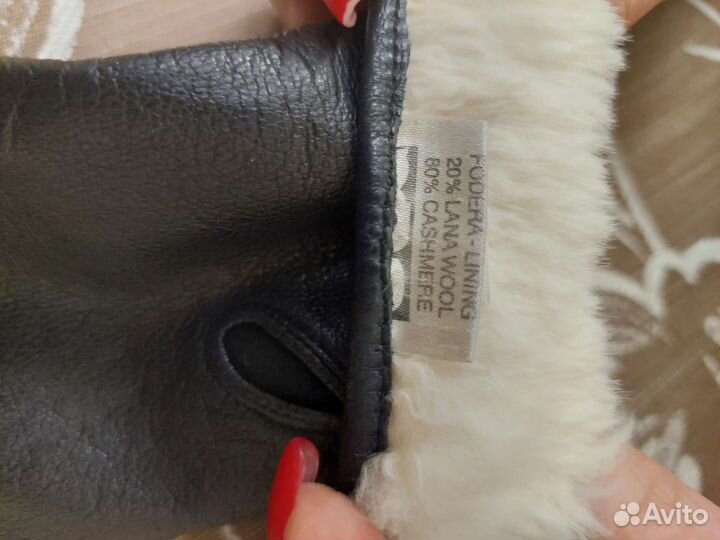 Перчатки женские кожаные зимние