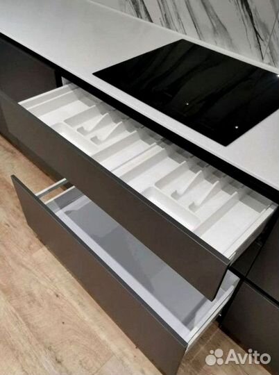 Кухни в минимализме на заказ в Краснодаре