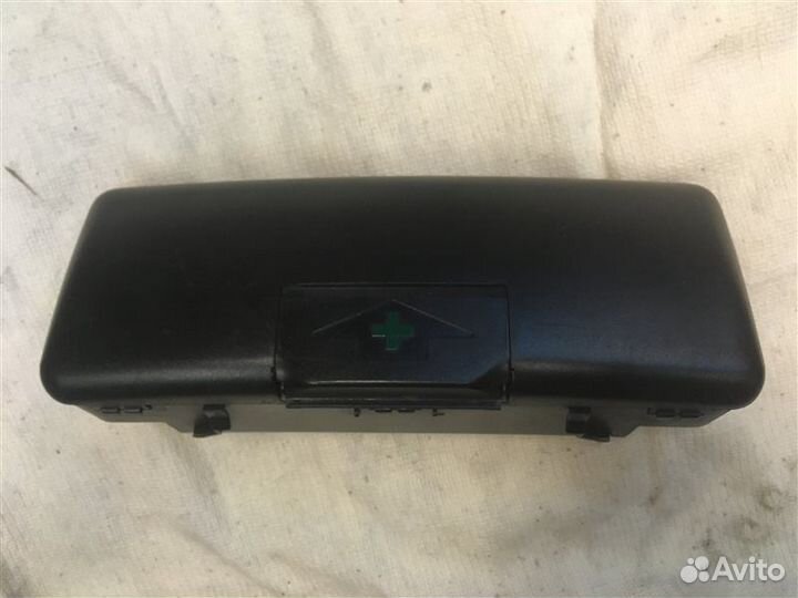 Аптечка Bmw 5-Series E39 M54B25 2003