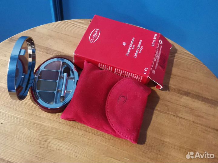 Тени для век clarins