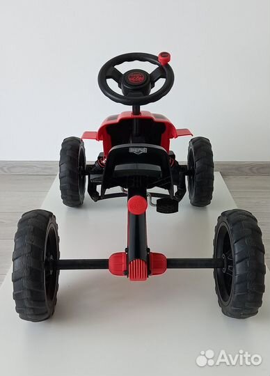 Веломобиль Berg Jeep Buzzy Rubicon красный