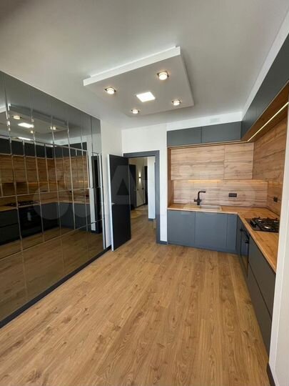 2-к. квартира, 70,6 м², 5/5 эт.