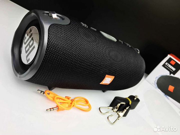 Блютуз колонка